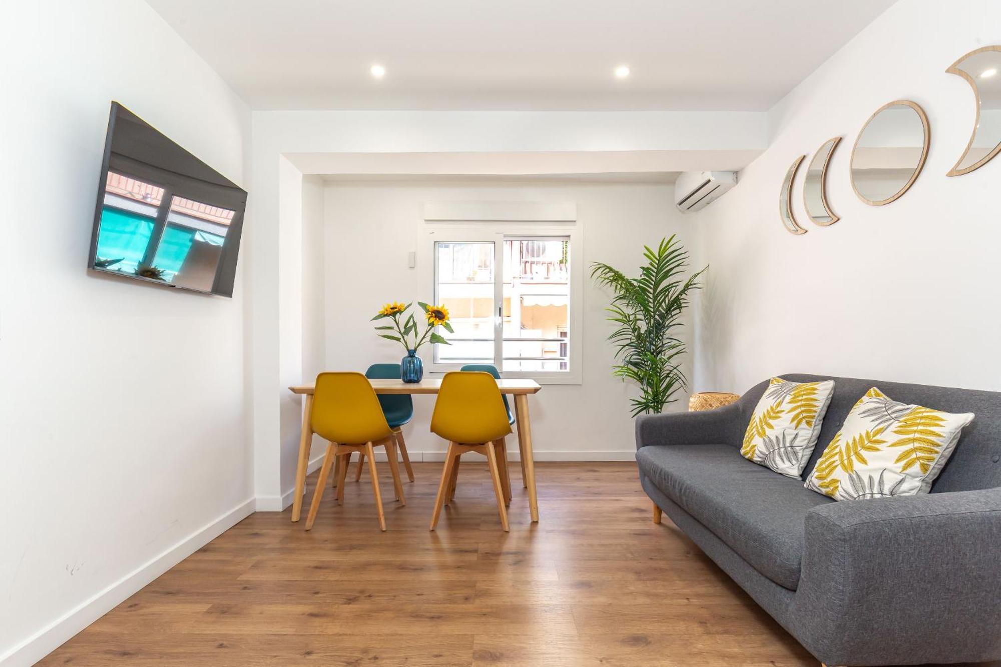 Picasso Cornella Apartment *